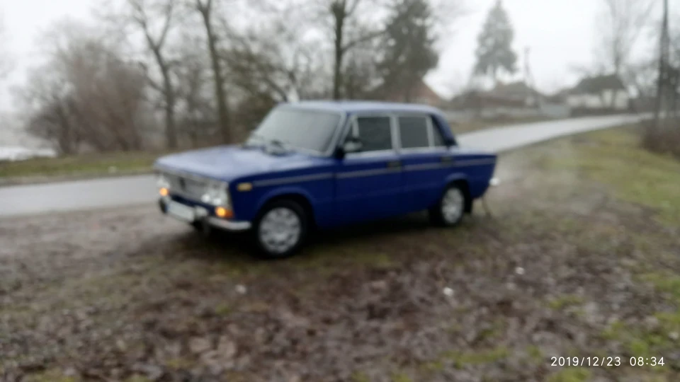 Lada 2103 3