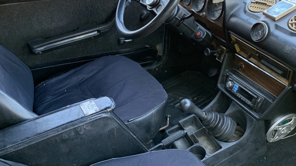 Lada 2103 4