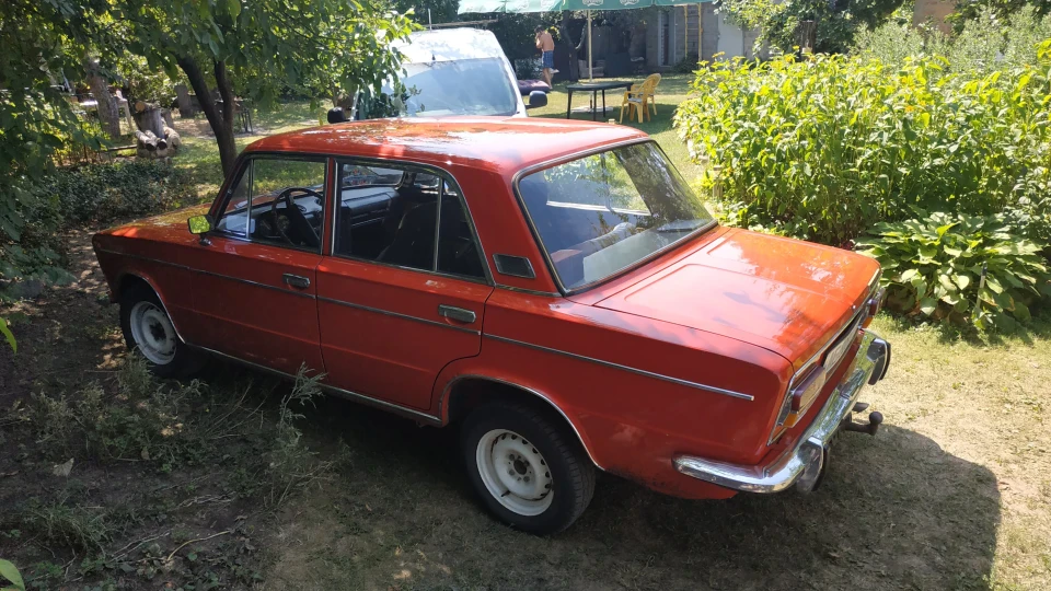 Lada 2103 5