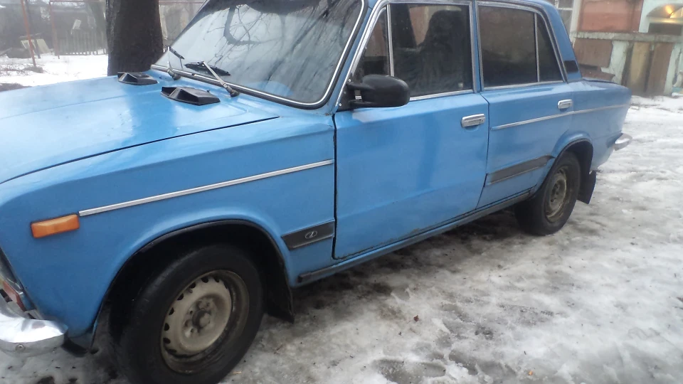 Lada 2103 2
