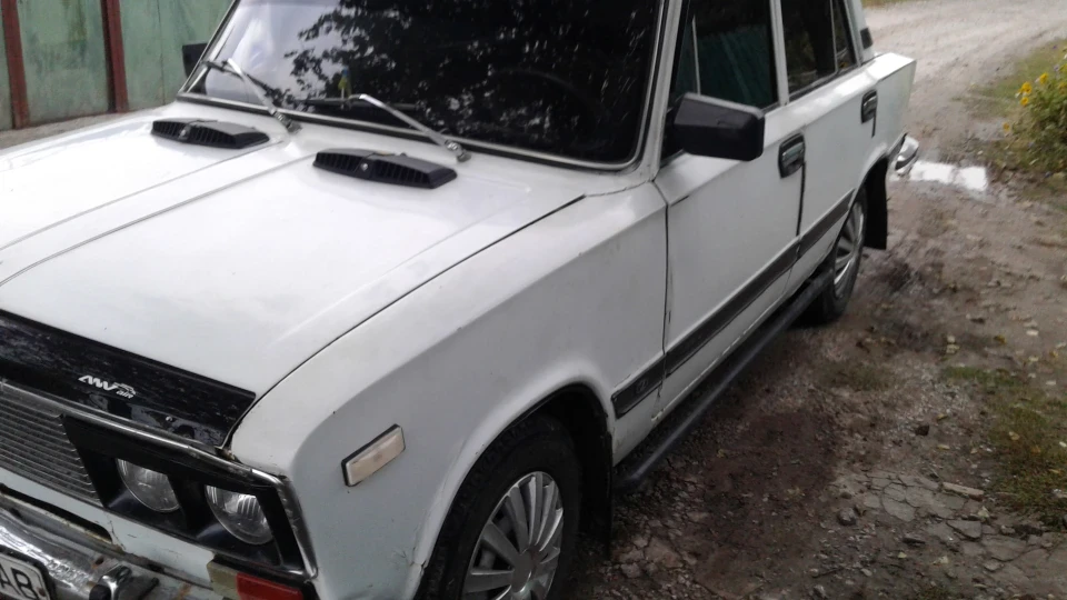 Lada 2103 2
