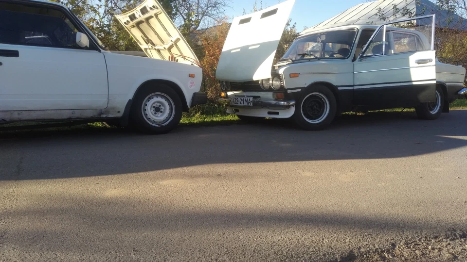 Lada 2103 3