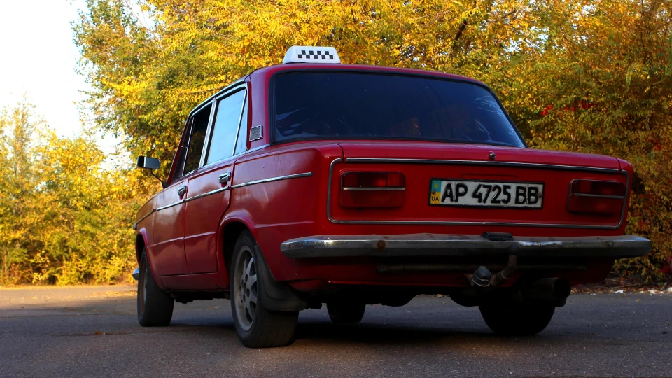 Lada 2103 3