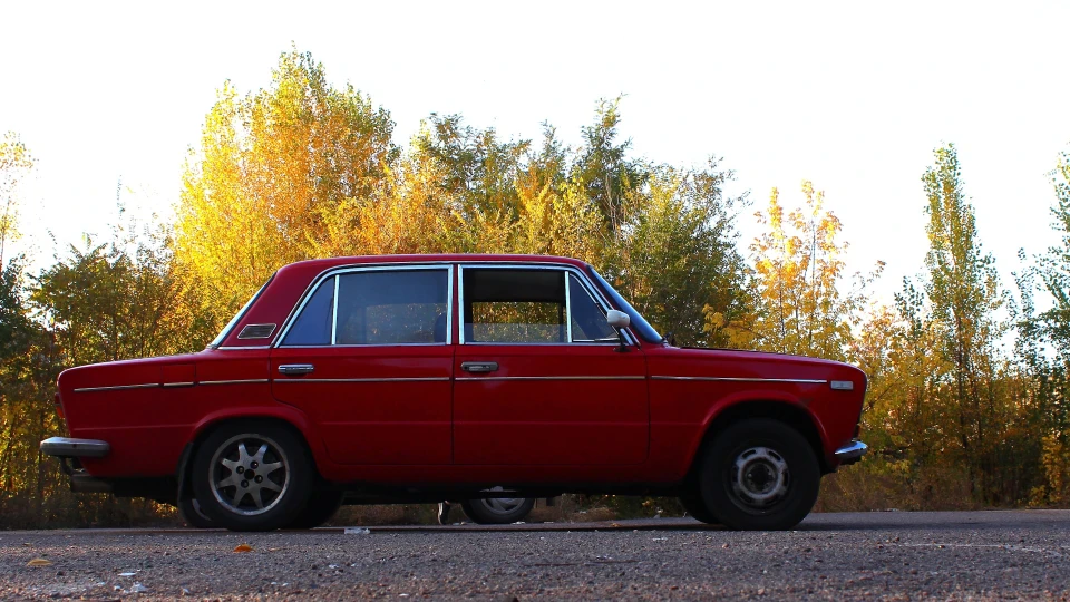 Lada 2103 5
