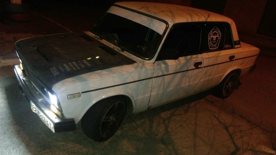 Lada 2103