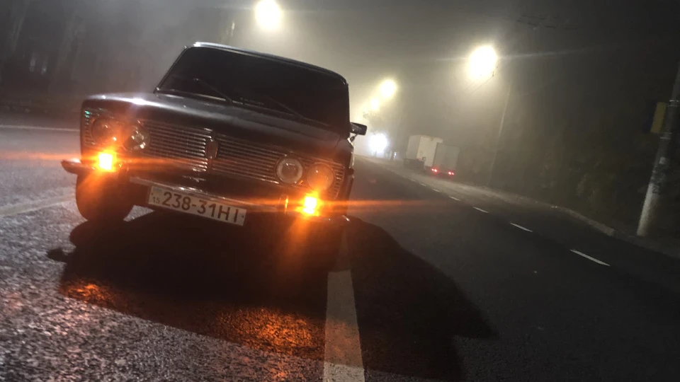 Lada 2103 5