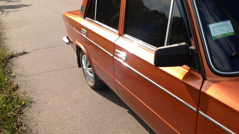 Lada 2103 3
