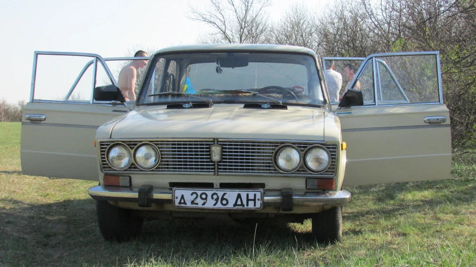 Lada 2103 3