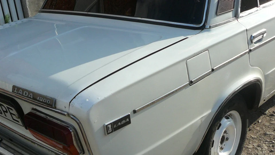 Lada 2103 5