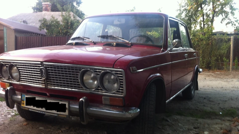 Lada 2103 2