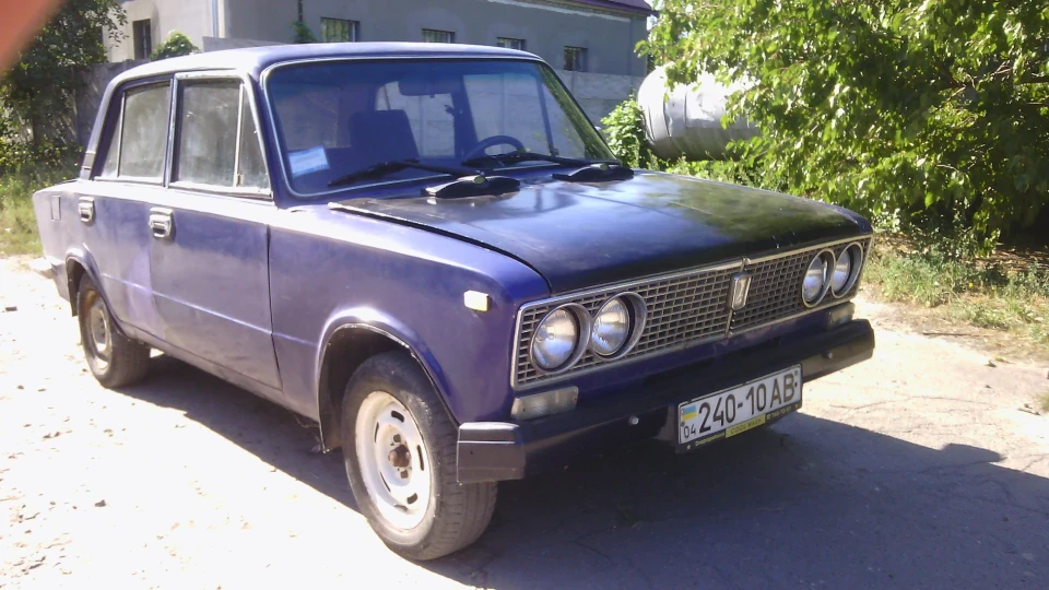 Lada 2103 2