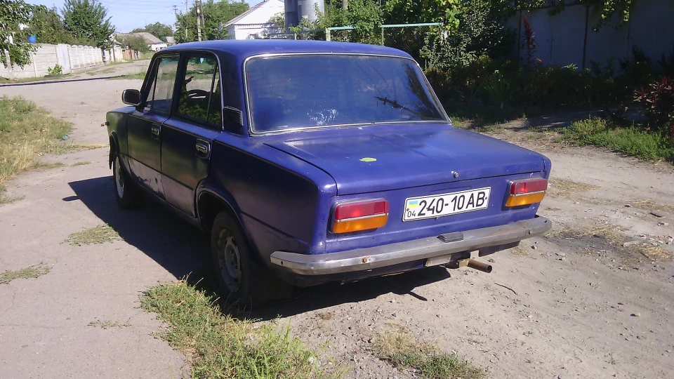 Lada 2103 3