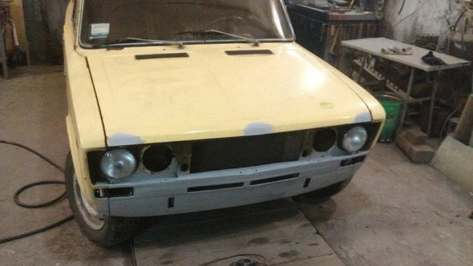 Lada 2103 5