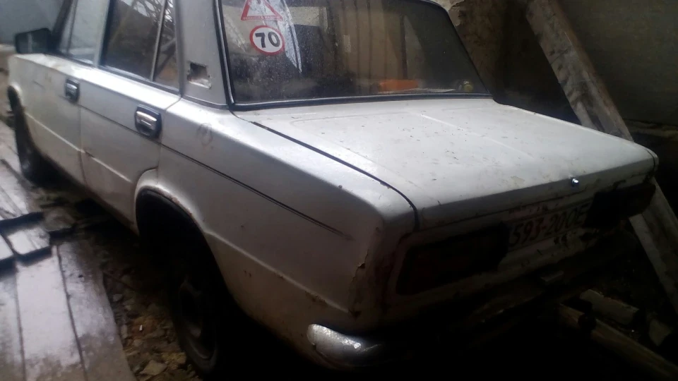 Lada 2103 3