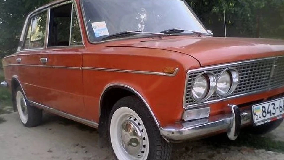 Lada 2103 2
