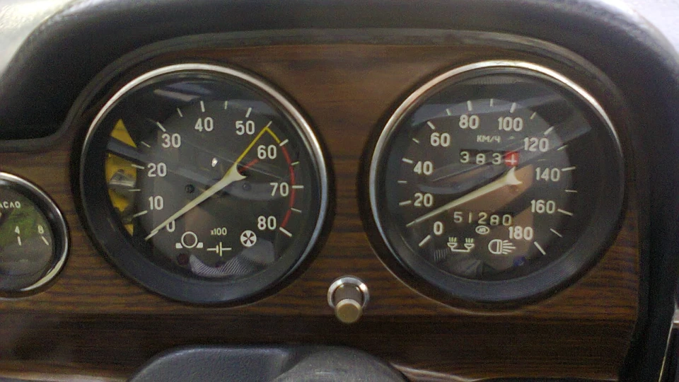 Lada 2103 5