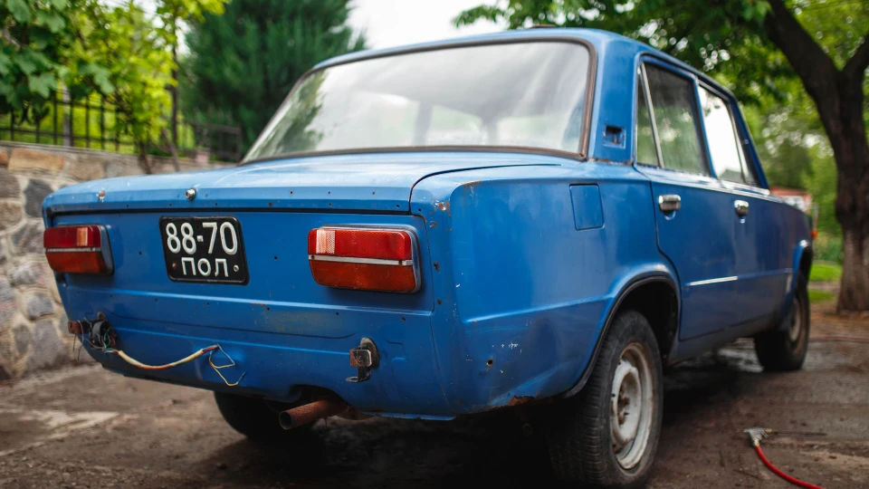 Lada 2103 2