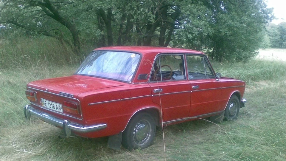 Lada 2103