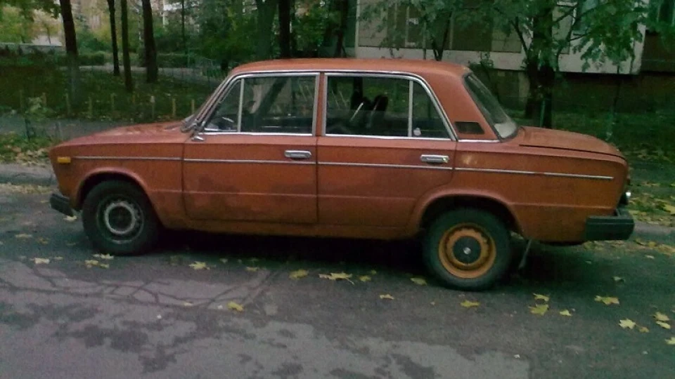 Lada 2103 5