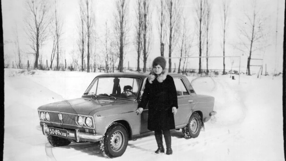 Lada 2103 5