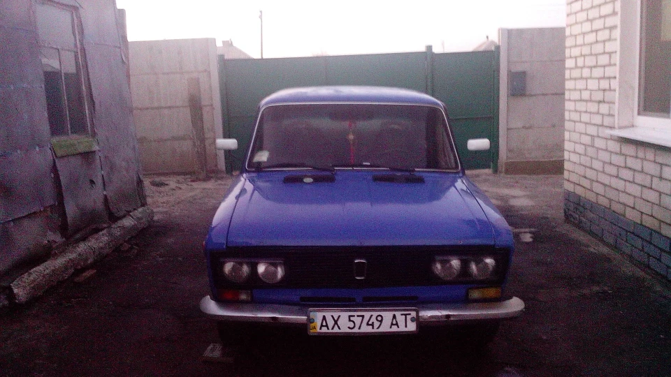 Lada 2103 4