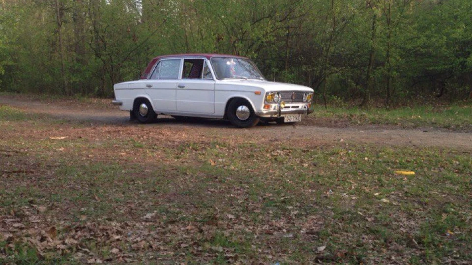 Lada 2103 2