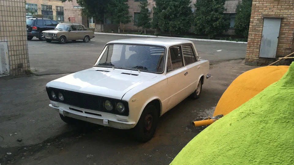 Lada 2103 3