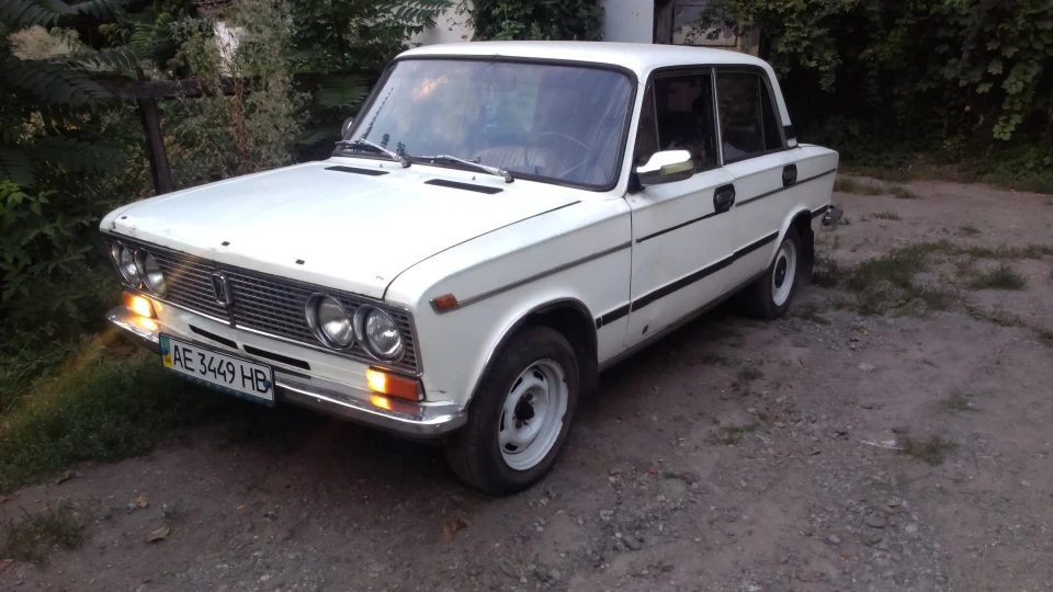 Lada 2103