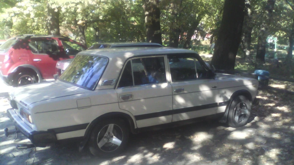 Lada 2103 3