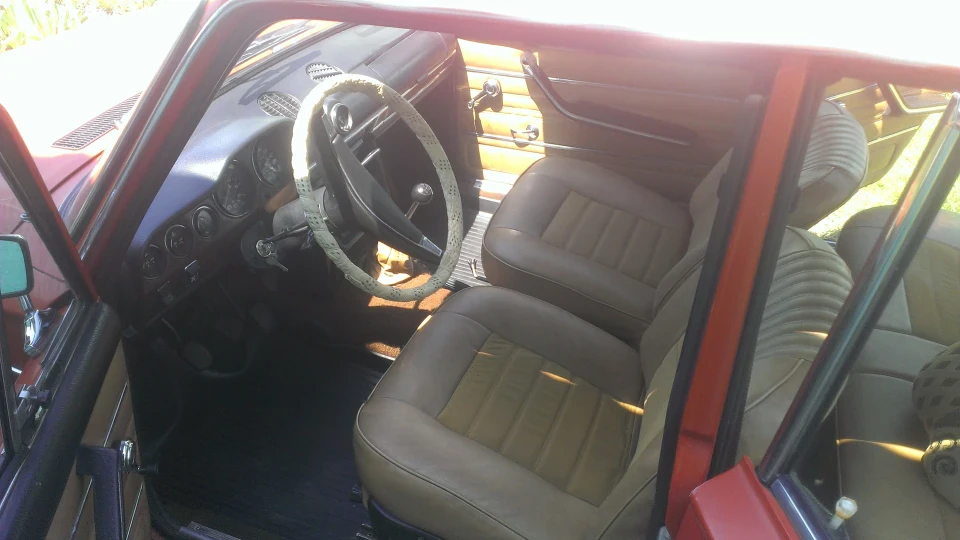 Lada 2103 2