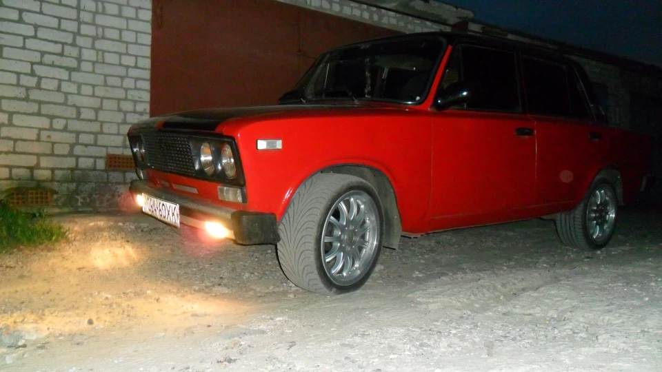 Lada 2103 2