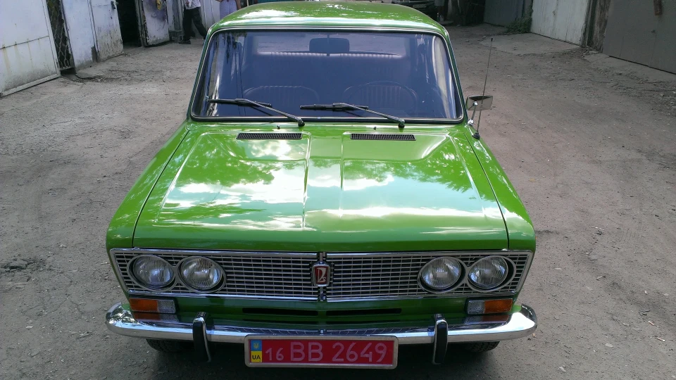 Lada 2103
