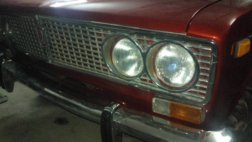 Lada 2103 3
