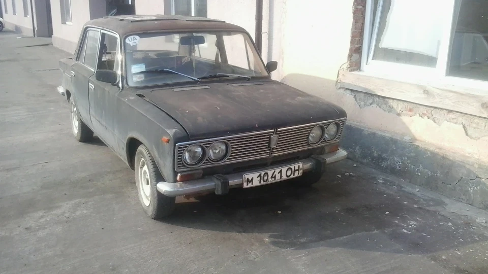 Lada 2103 2