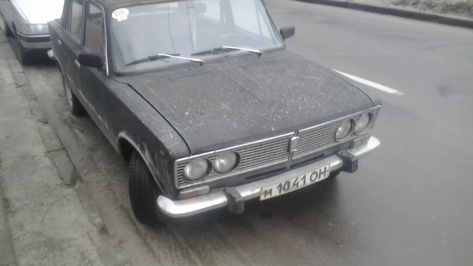 Lada 2103 4