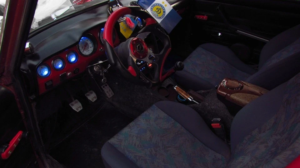Lada 2103