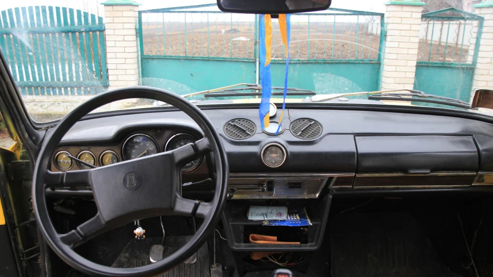 Lada 2103 5