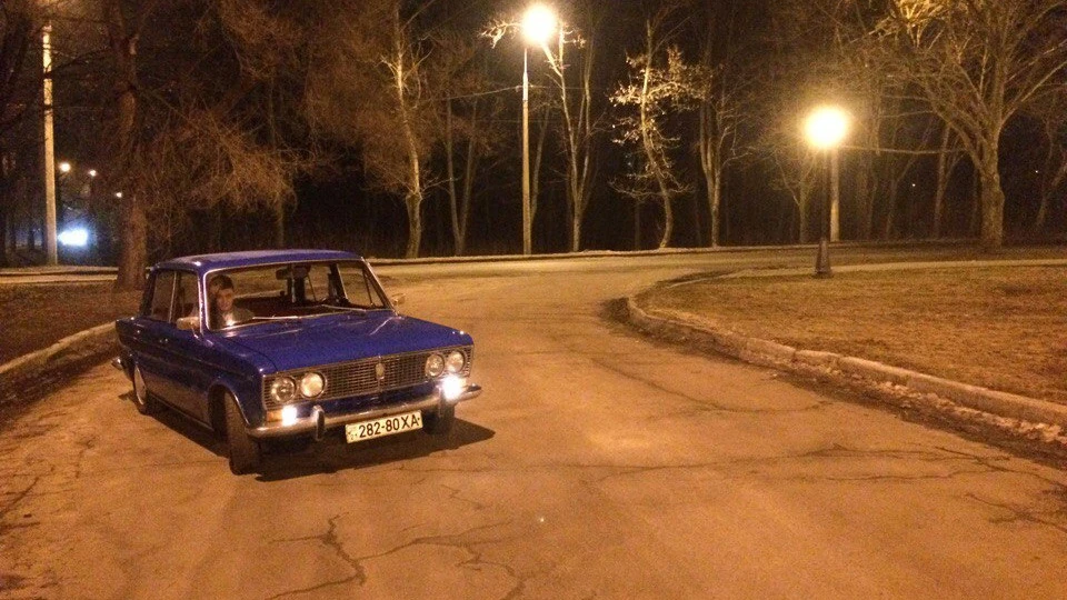 Lada 2103 4