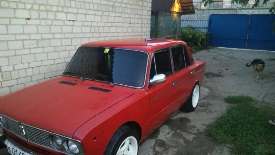 Lada 2103 2