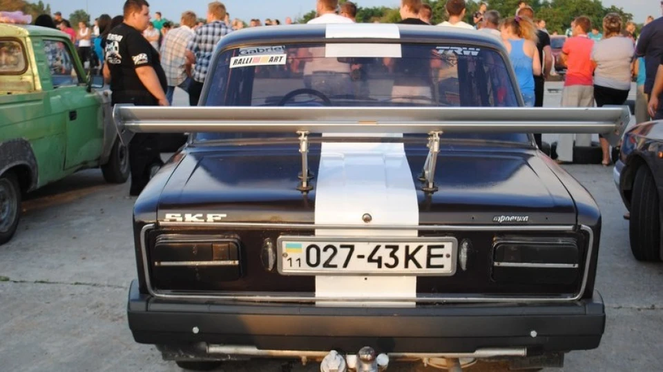 Lada 2103