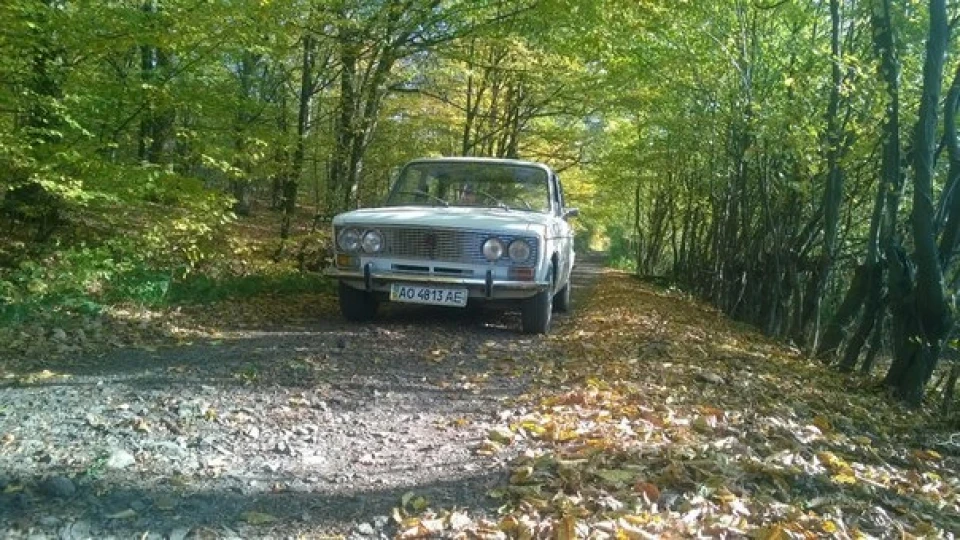 Lada 2103 5