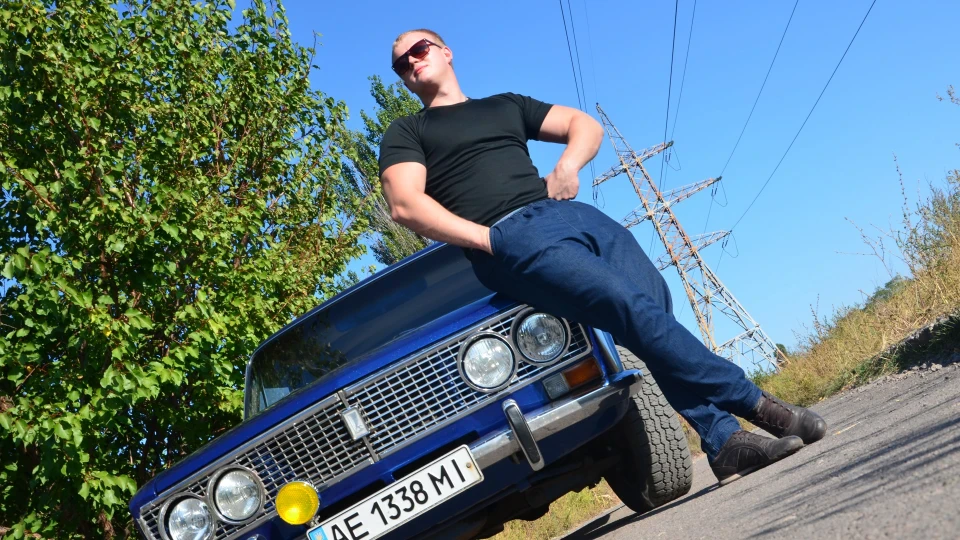 Lada 2103