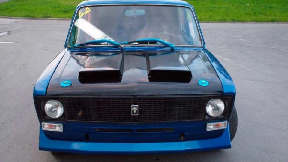 Lada 2103 2