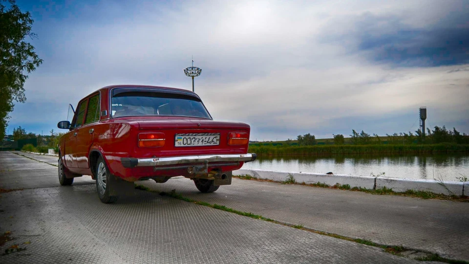 Lada 2103 3