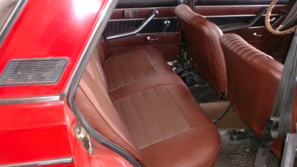 Lada 2103 2
