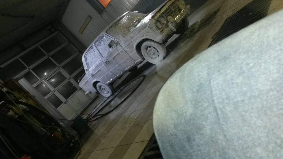 Lada 2103 4