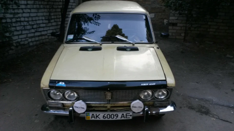 Lada 2103 5