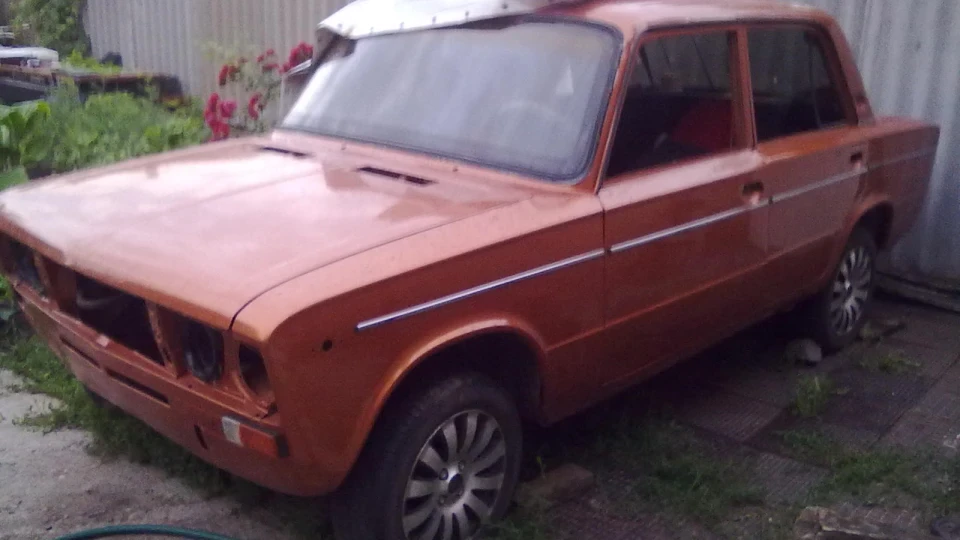 Lada 2103 3