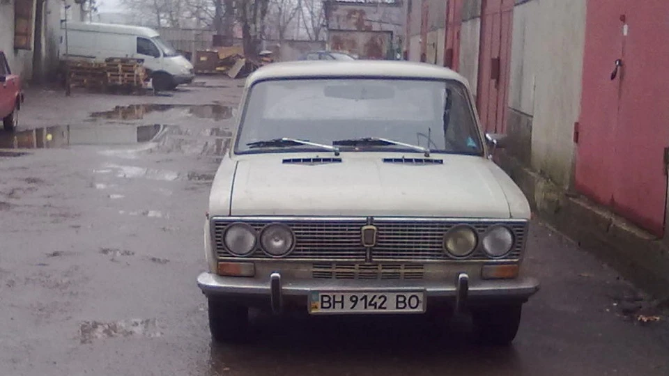Lada 2103 3