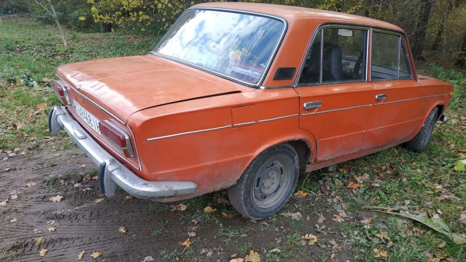 Lada 2103 5